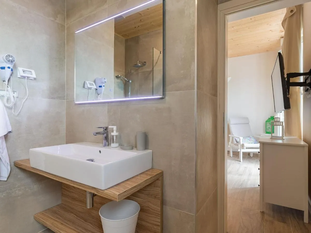 Luxurious Villa With Bubble Bath Svetvinčenat Kroatien